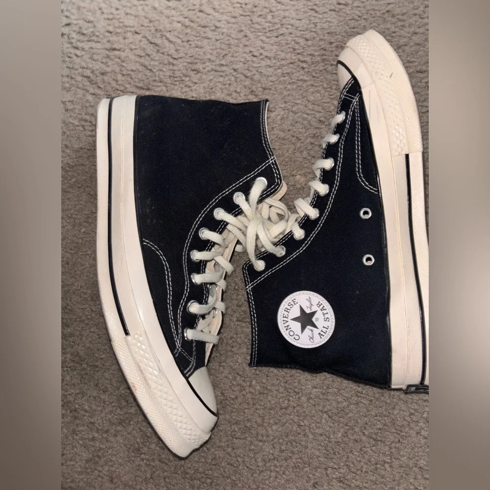 Converse Wide Fit High-Tops - Picture 2 of 6